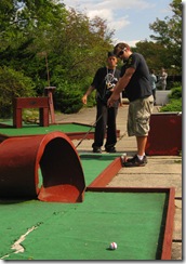7 - Mini Golf