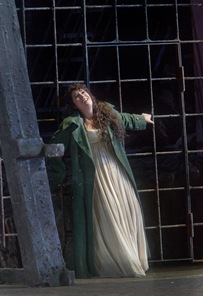 Sondra Radvanovsky as Leonora in Verdi's "Il Trovatore."<br />
Photo: Ken Howard/Metropolitan Opera</p>
<p>Taken at the performance on April 20, 2011 at the Metropolitan Opera.<br />
