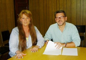 contract signing