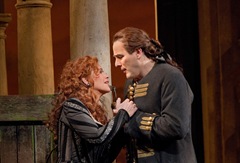 Renée Fleming as the title character and Andreas Scholl as Bertarido in Handel's Rodelinda.