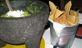 Fonda guacamole and chips