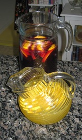 Red and white sangria_reduced image