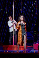 Piotr Beczala as the Duke and Oksana Volkova as Maddalena