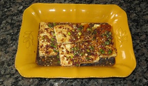 Pan-fried tofu with soy scallion sauce_reduced by 50%