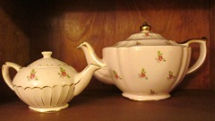 5 - Pink teapots