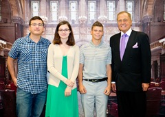 (05-20-15) 300-49-0686