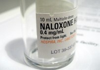 naloxonebottle